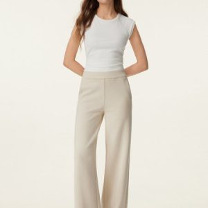 Textured Mid Rise Pull-on Straight Pant with Pockets